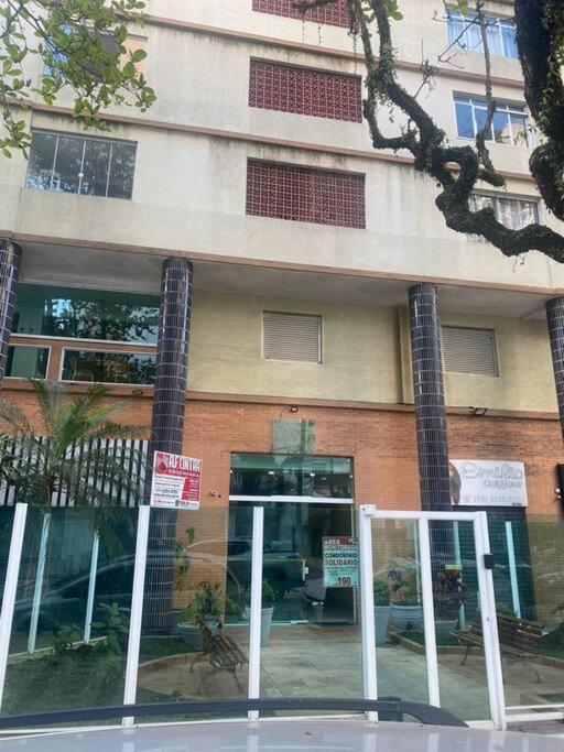 Ap Em Guaruja - 2 Quartos Com Dependencia Екстериор снимка